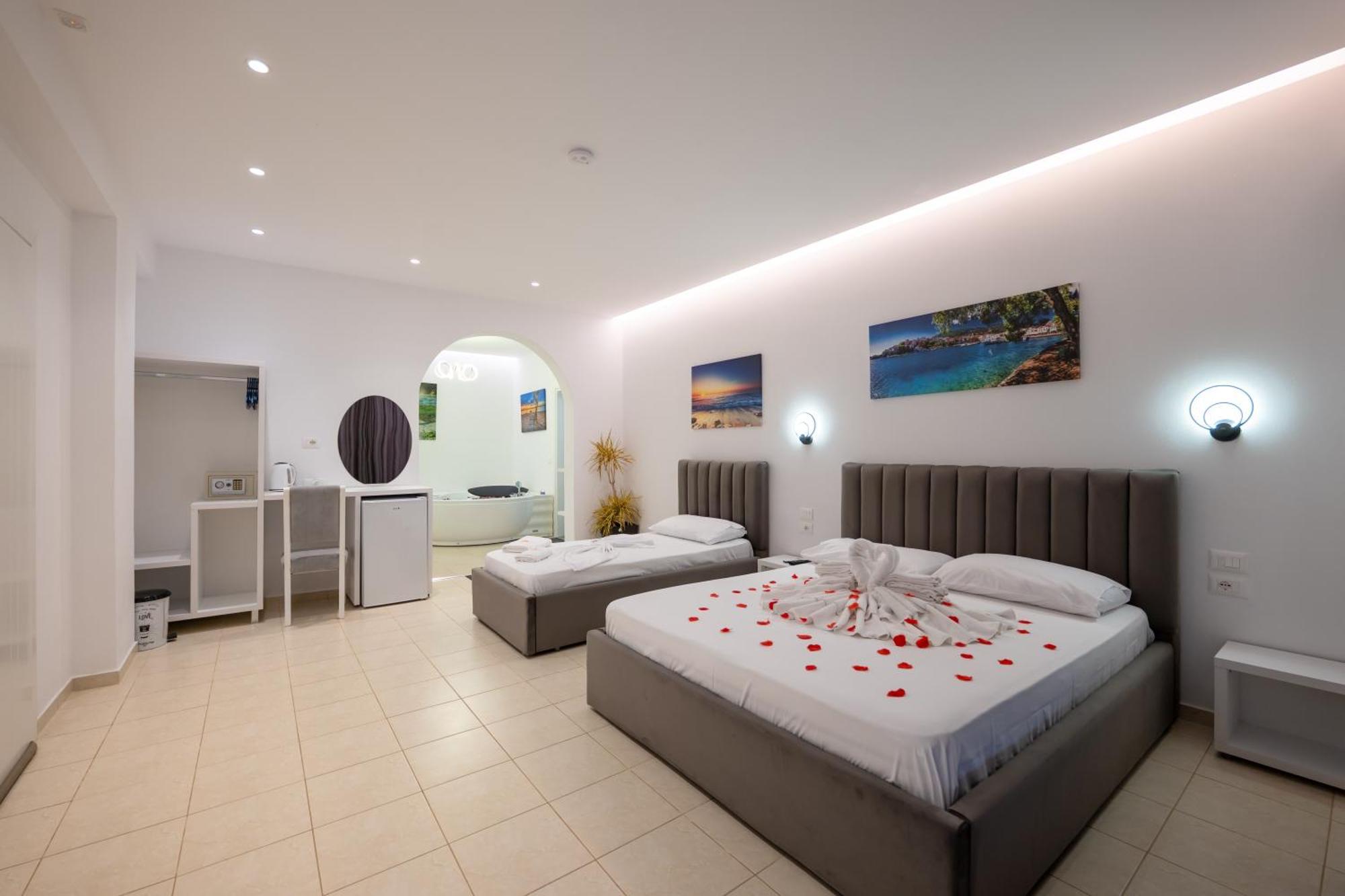 Feniks Hotel คซามิล ภายนอก รูปภาพ
