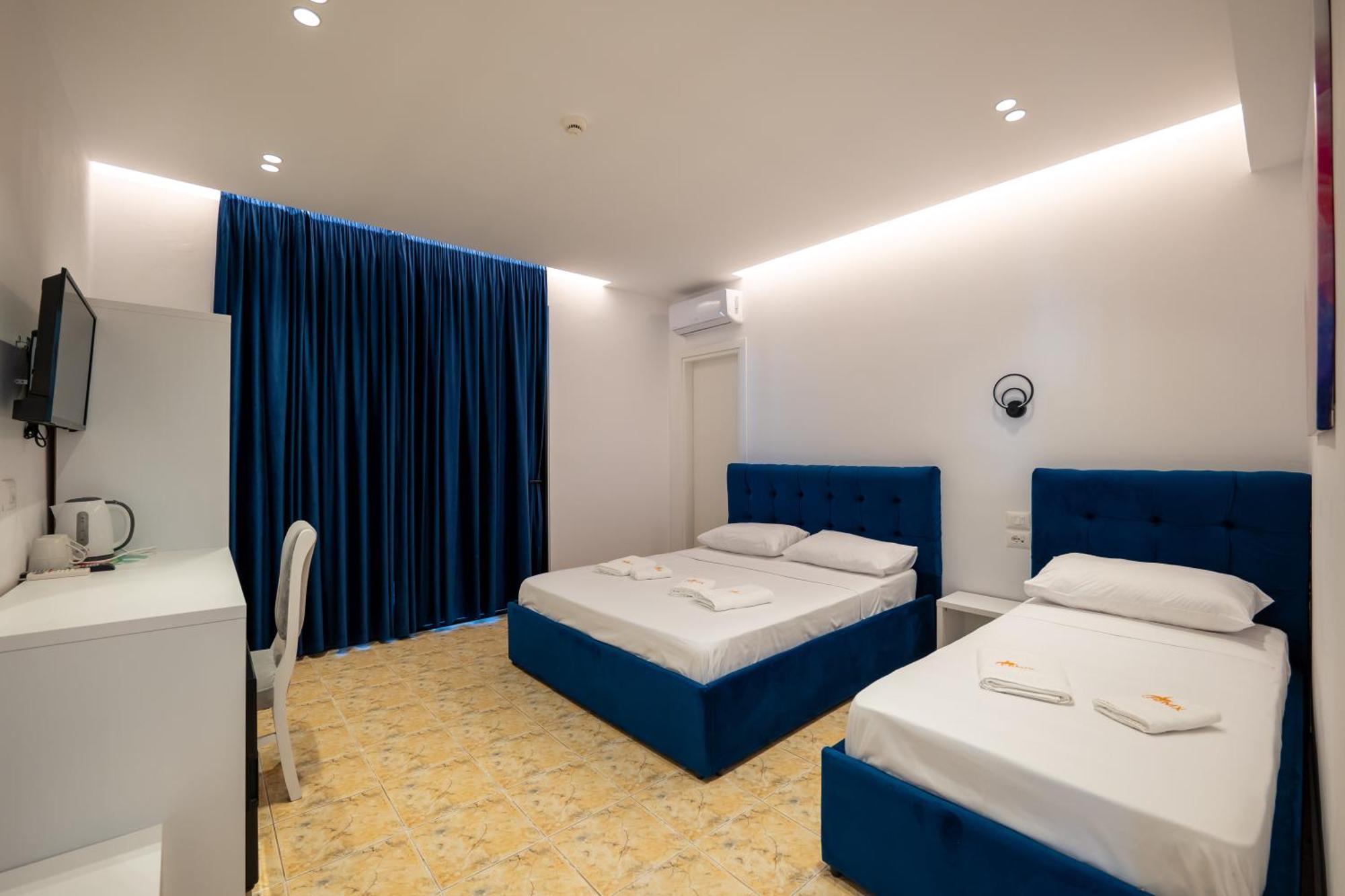 Feniks Hotel คซามิล ภายนอก รูปภาพ